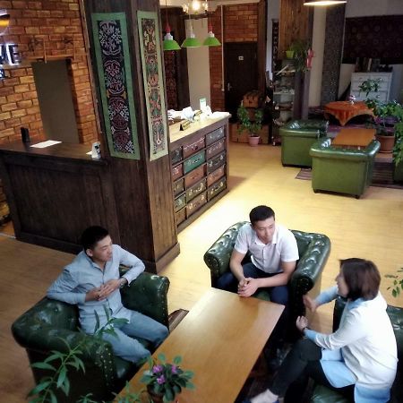 Olive Hotel Biszkek Zewnętrze zdjęcie