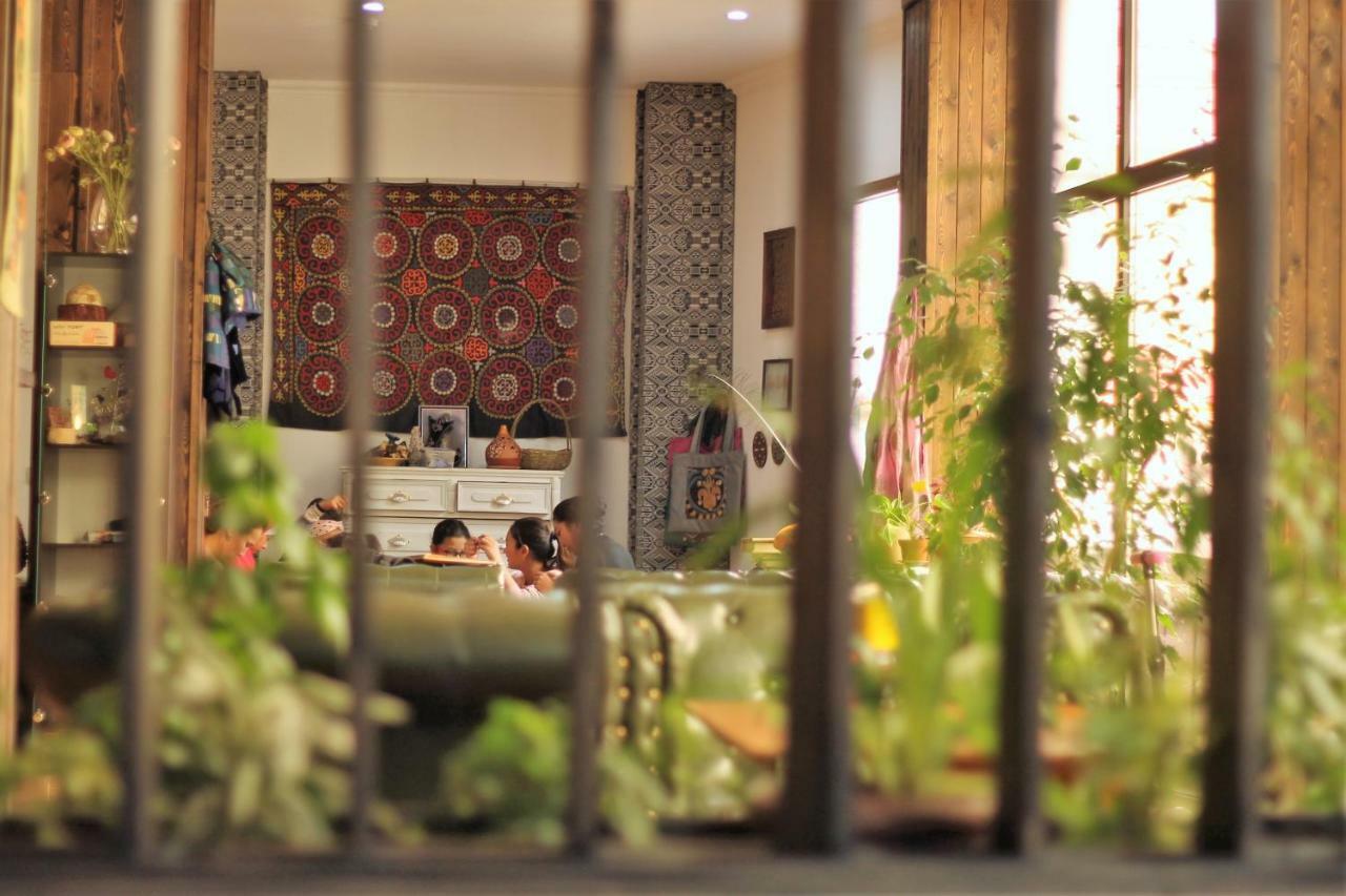 Olive Hotel Biszkek Zewnętrze zdjęcie